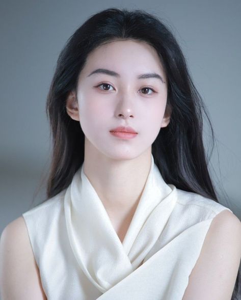 亞洲白色白色永久在線播放